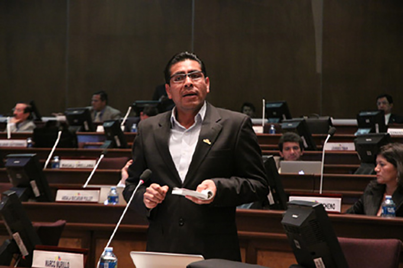 National Assembly Of Ecuador Installs Gonsin Tl-vcb4200 Conference System